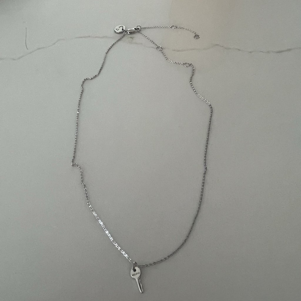 The Giving Key Necklace Key Pendant Believe 24$